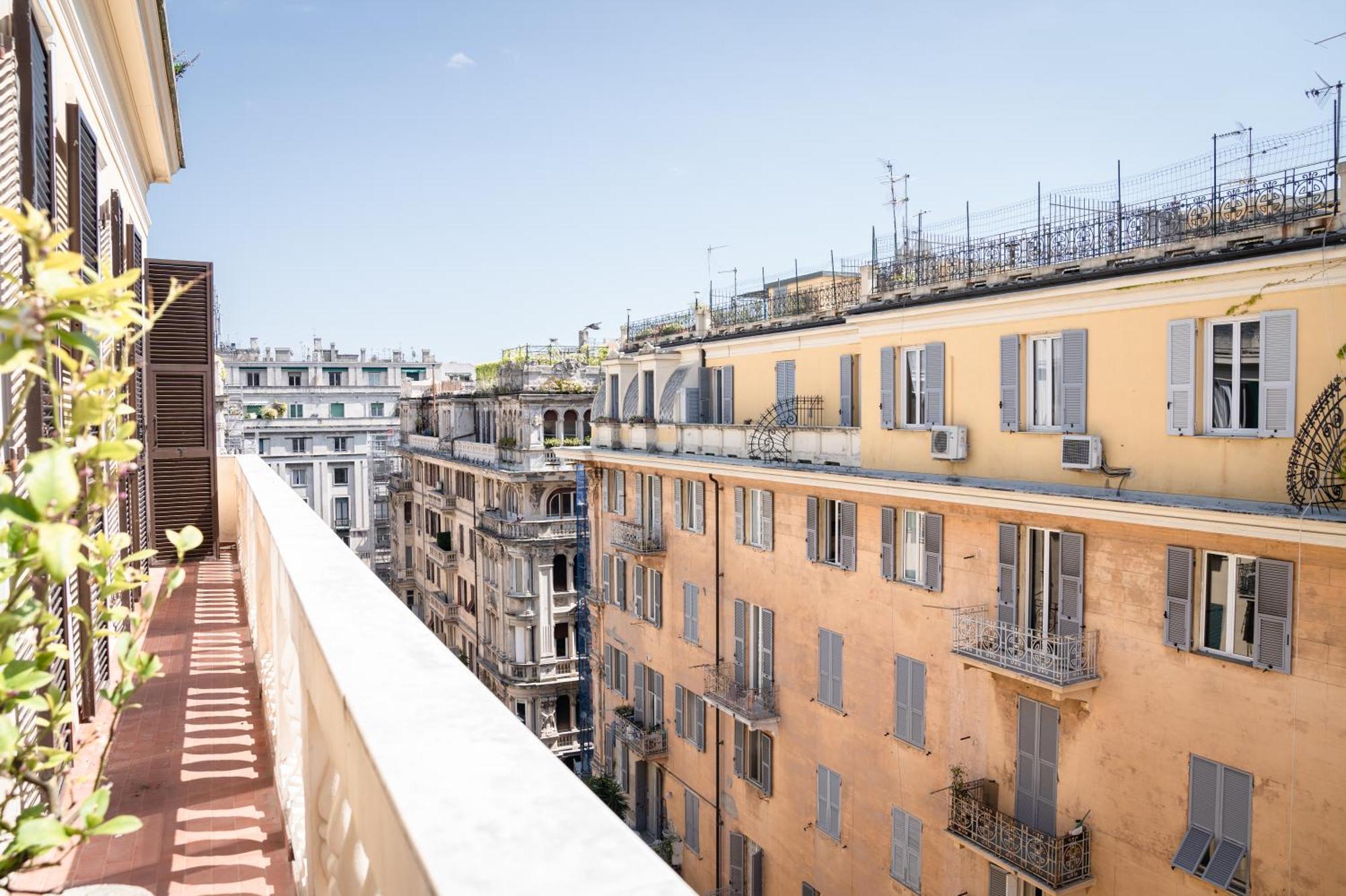 The Chandelier Genoa Exterior photo